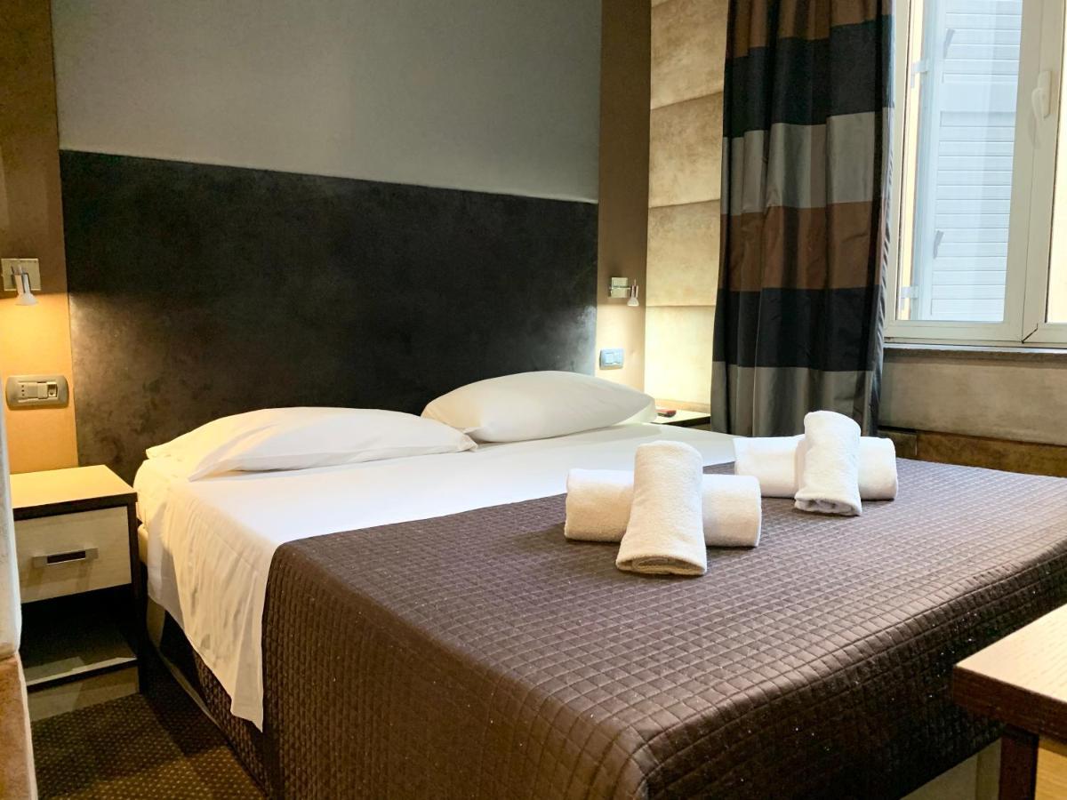 Blue Suite Vatican Guesthouse Рим Экстерьер фото
