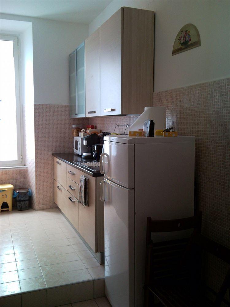 Blue Suite Vatican Guesthouse Рим Экстерьер фото