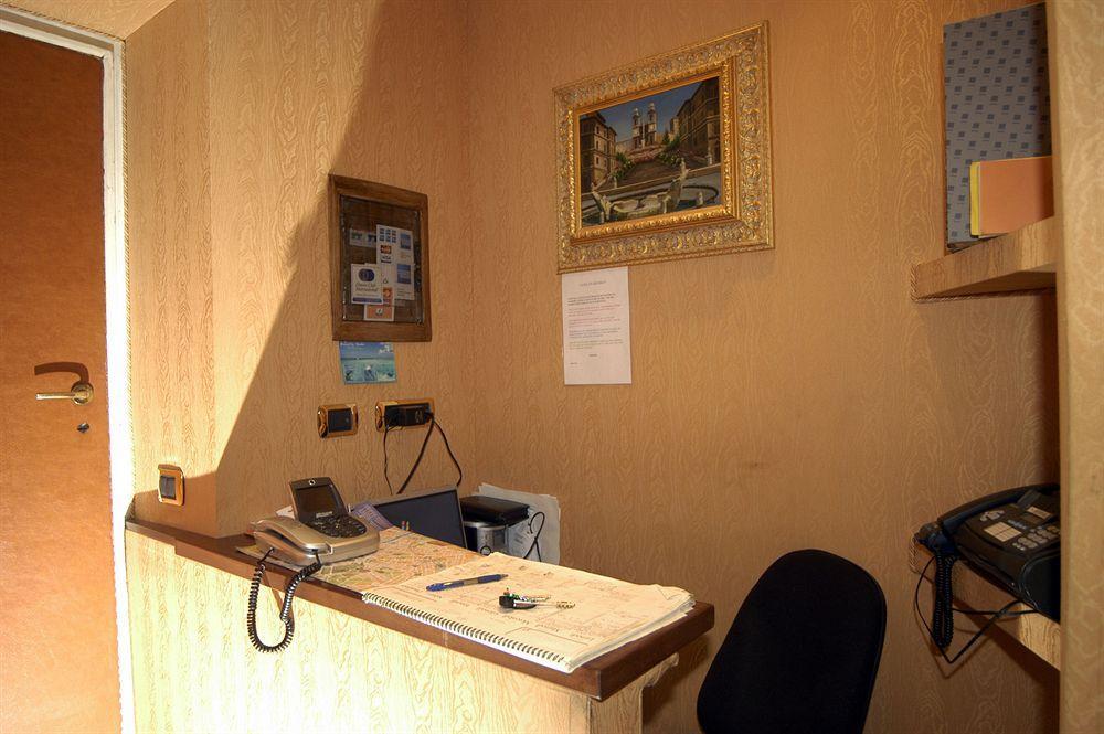 Blue Suite Vatican Guesthouse Рим Экстерьер фото