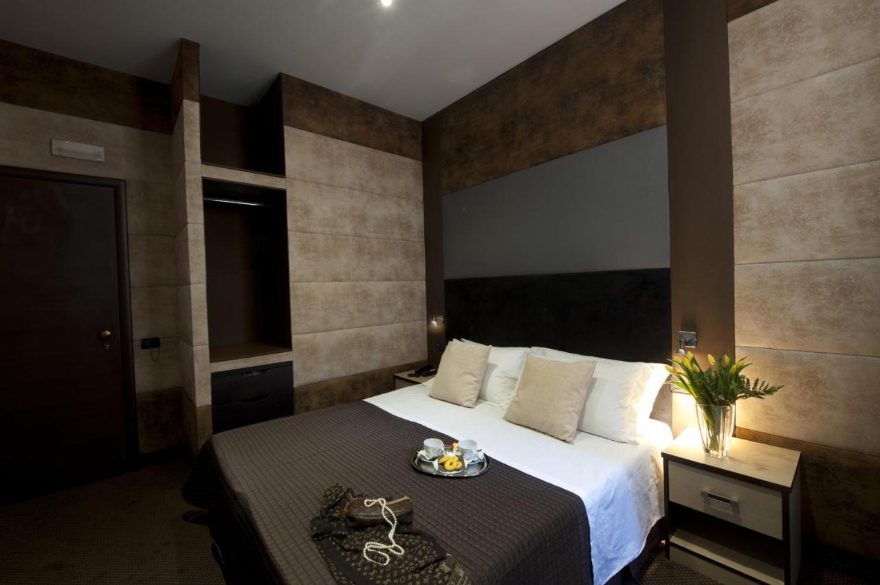 Blue Suite Vatican Guesthouse Рим Экстерьер фото